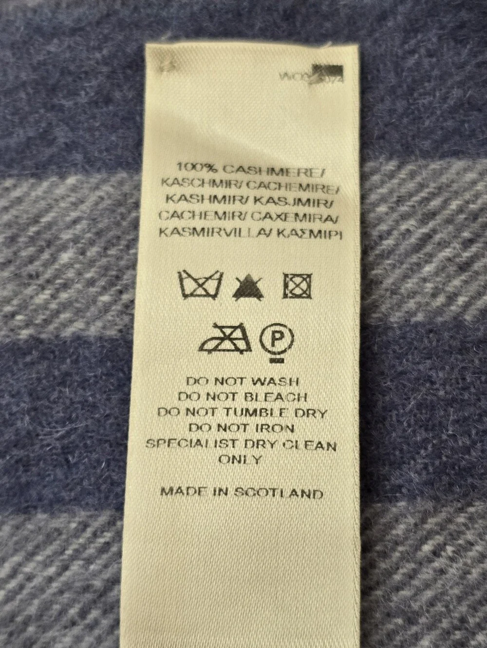 Burberry blue check cashmere scarf Plaid Blue Periwinkle Quiet Luxury Fall